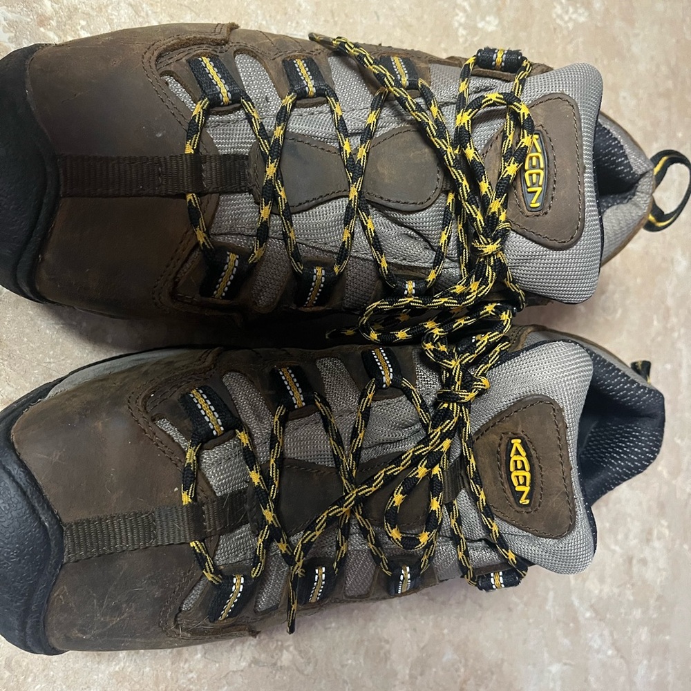 KEEN Brown and Gray Hiking Shoes with Yellow Accents